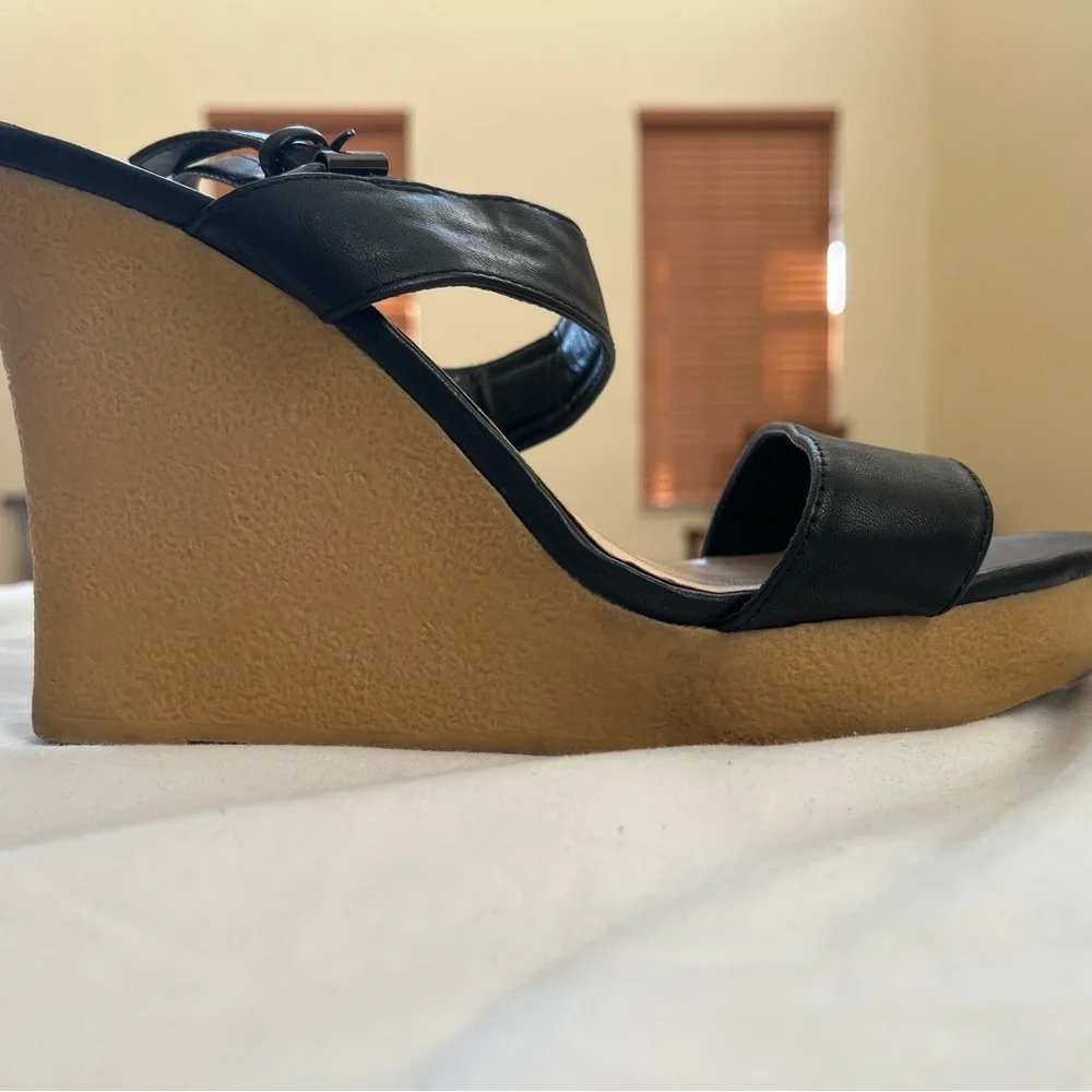 Athena Alexander Black Wedge Sandals sz 9